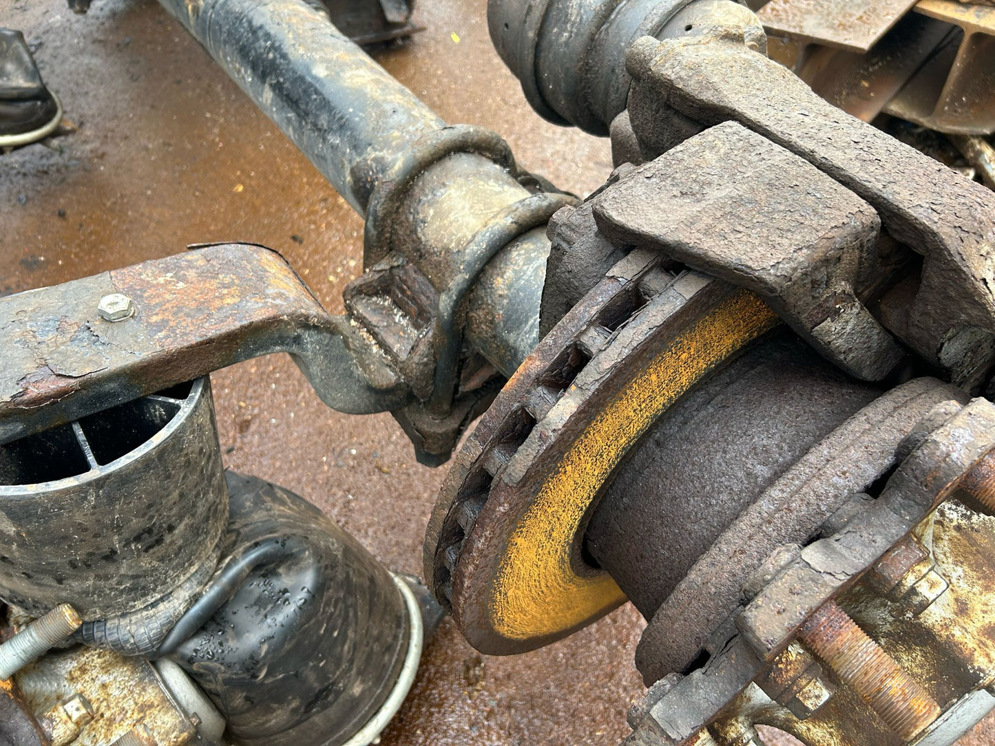 Saf Disc Complete Axle