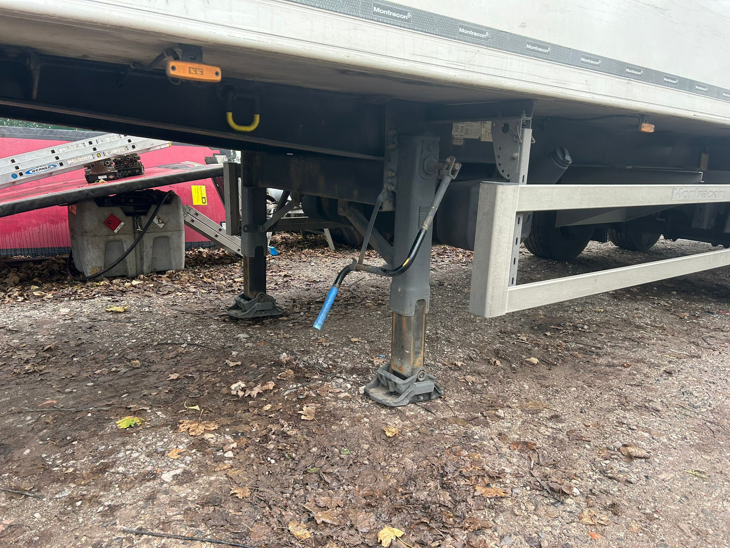 Montracron Box Trailer Tendem Rear Steering Axle 2017