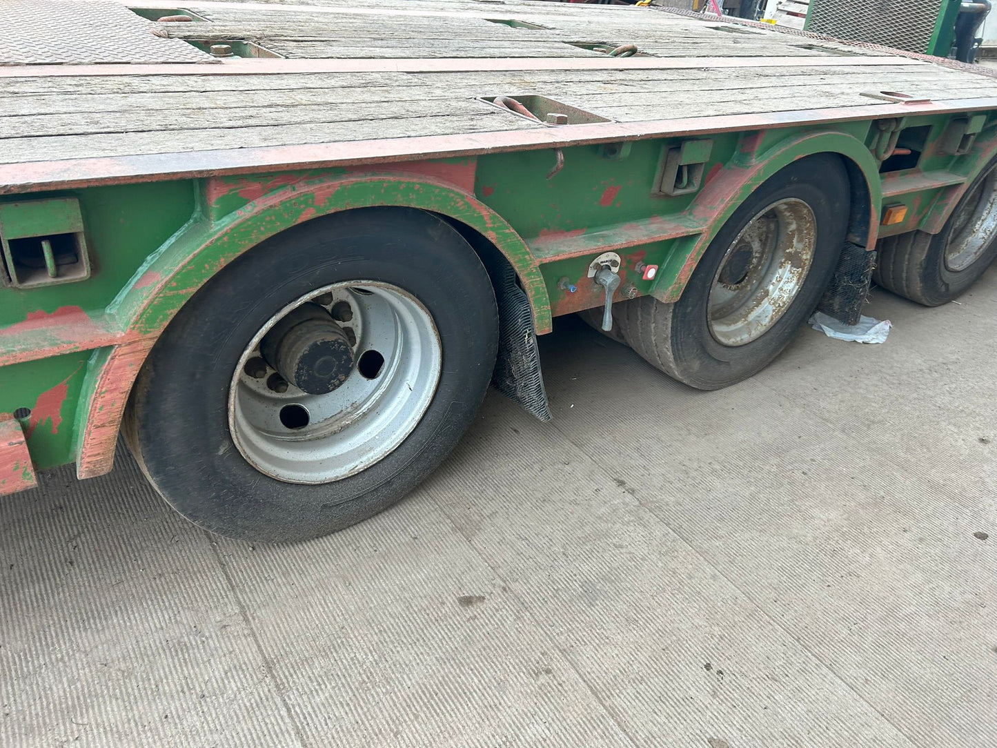 King Low Loader 2004 Ex Uk Millitary