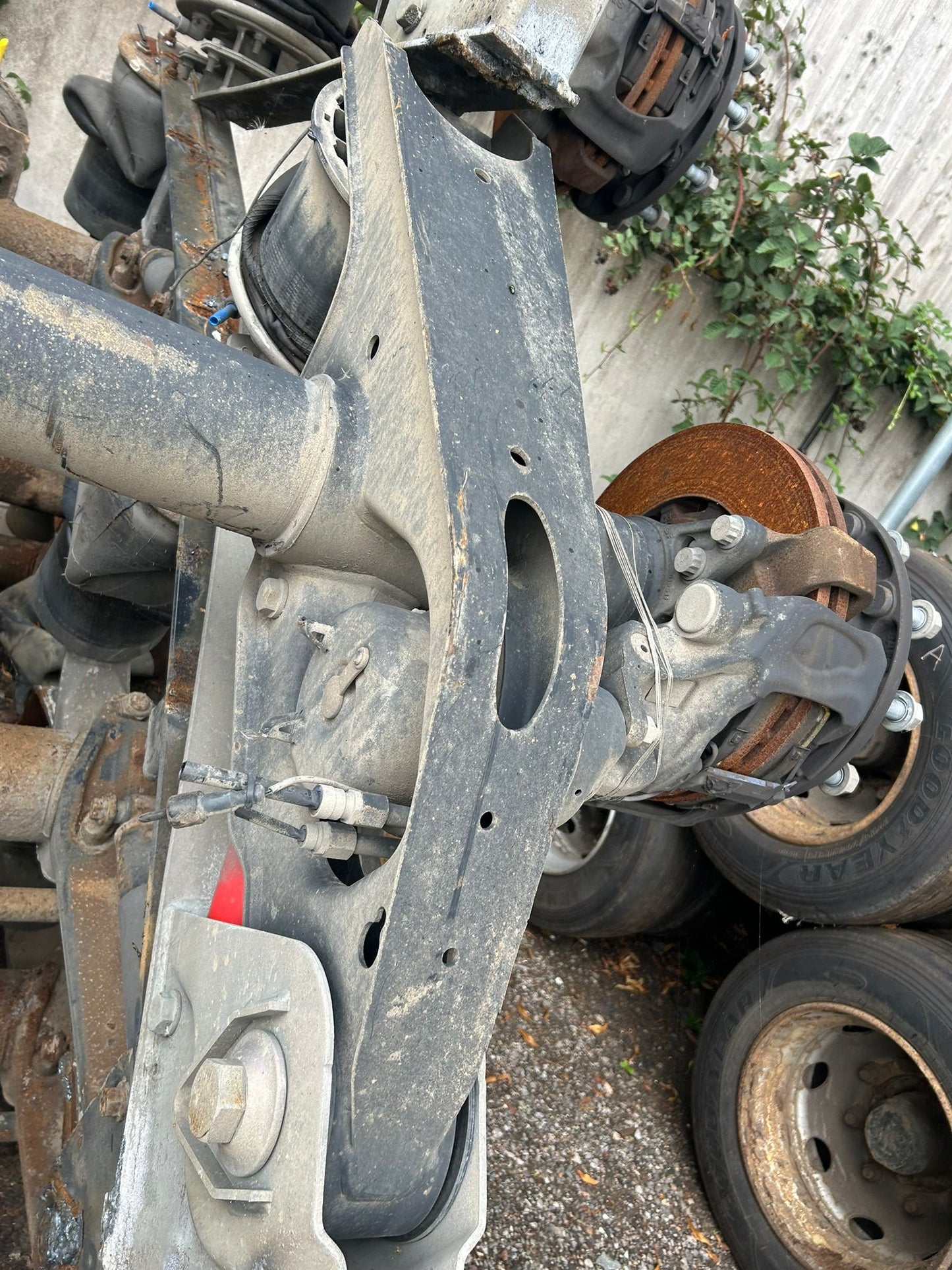 Used Saf Disc Complete Axles For Sale