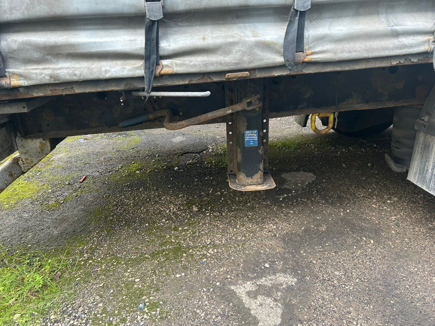 Krone Euroliner MEGA Curtainsider Trailer 2012 Saf Disc Axles Can Cut In Flat