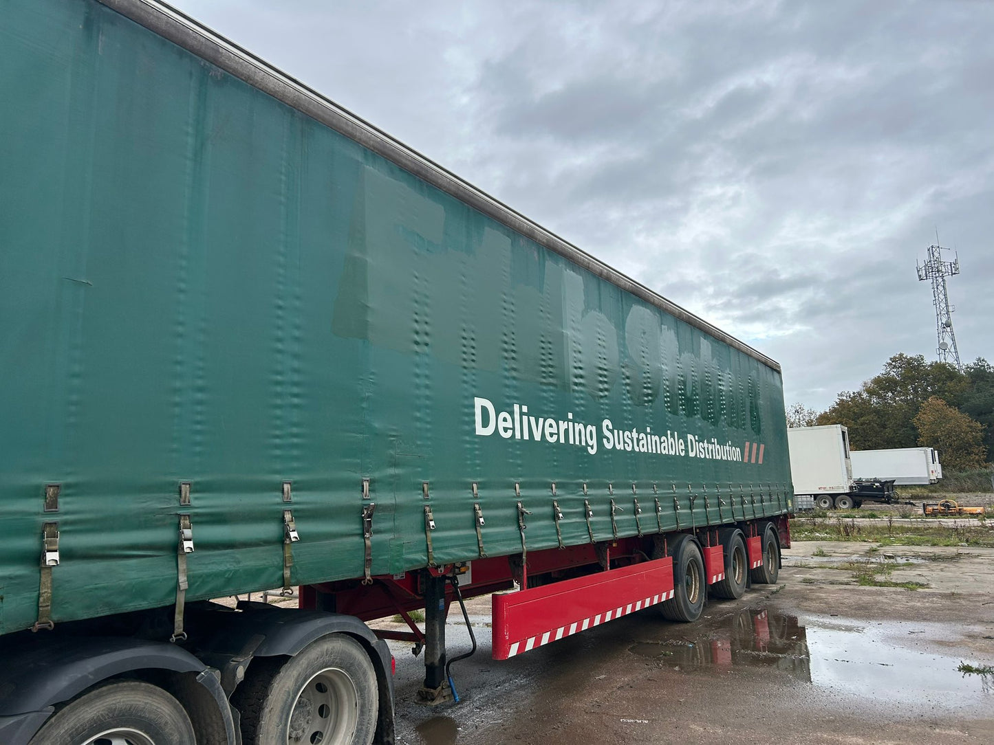 Sdc Curtainsider Trailer 50ft Long 4.45 High 3 Axle Trailer 2x steerable axles!