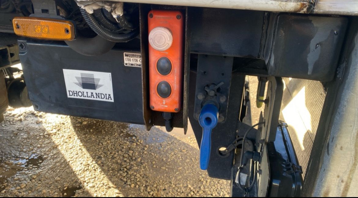 Montracron Box Trailer Tendem Rear Steering Axle 2017