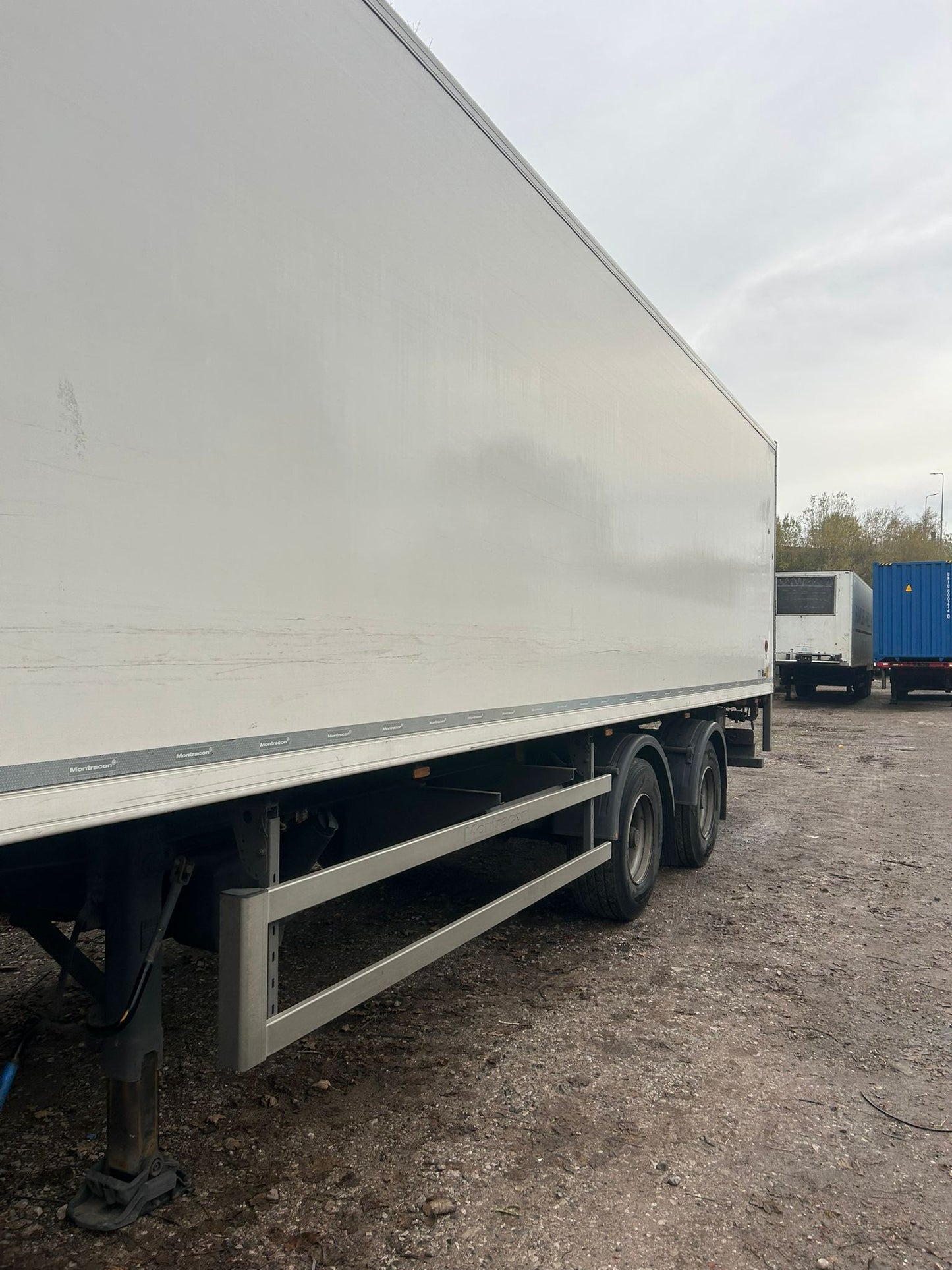 Montracron Box Trailer Tendem Rear Steering Axle 2017