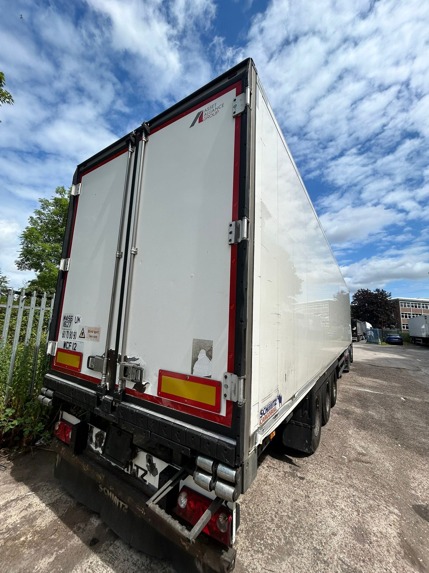 Schmitz Cargobull 2017 Fridge Trailer Thermo King Slxi Spectrum