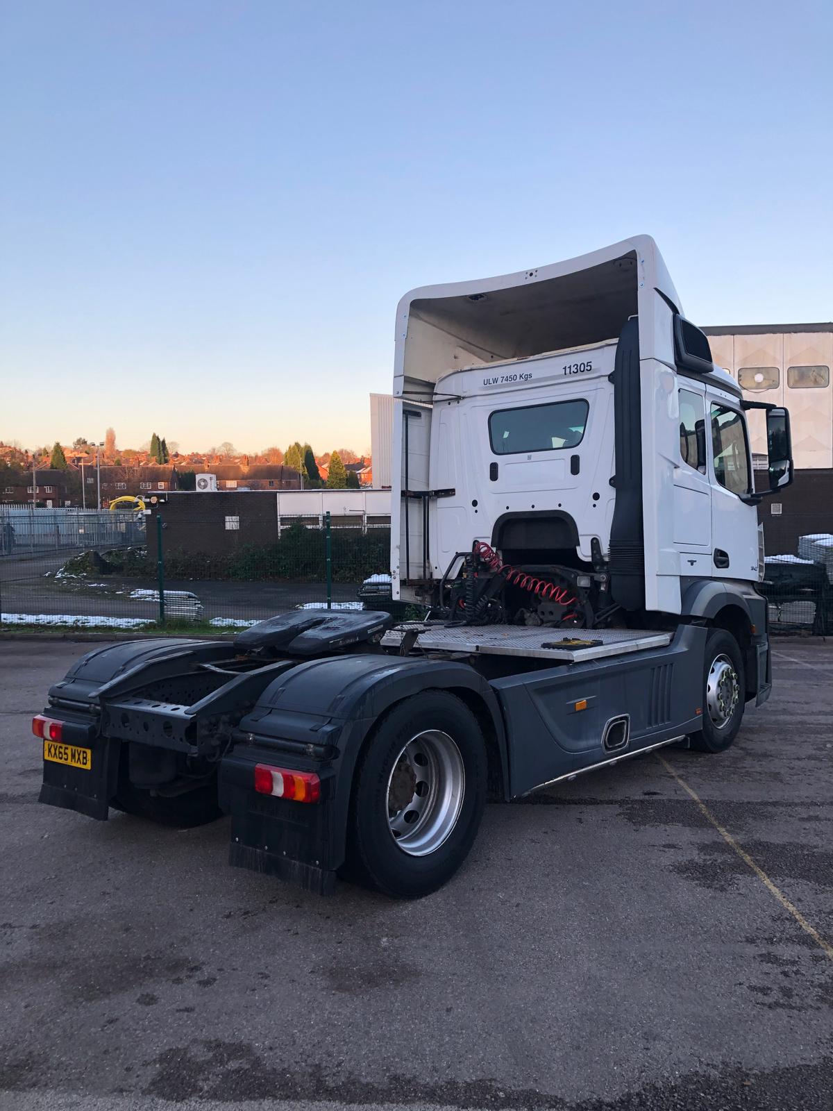 Mercedez Actros 1840