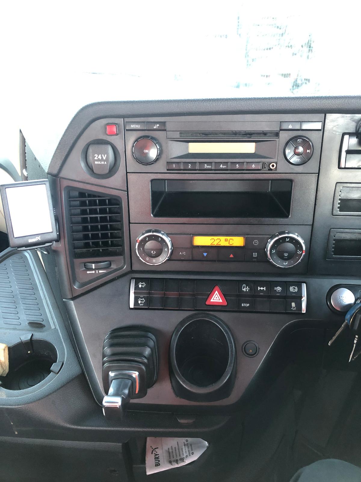 Mercedez Actros 1840